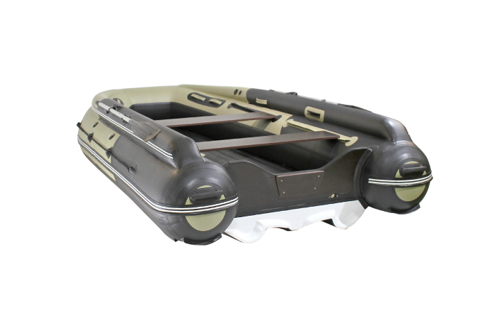 Reef Triton 370 S-Max с интегрированным фальшбортом